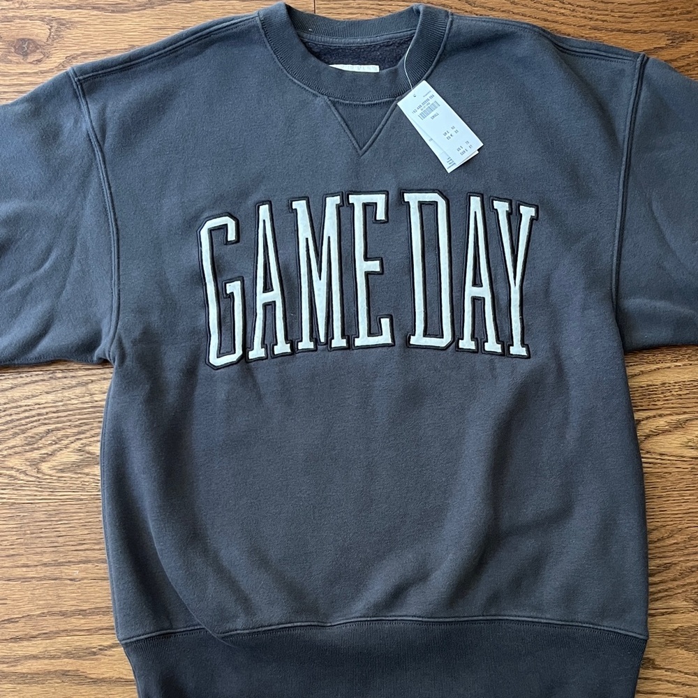 Abercrombie & Fitch Game Day Sunday Crew.